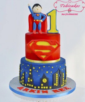 BÁNH SINH NHẬT TRANG TRÍ CHỦ ĐỀ SUPERMAN DÀNH CHO BÉ TRAI 1 TUỔI