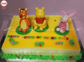 BÁNH SINH NHẬT TRANG TRÍ CÁC NHÂN VẬT GẤU POOH