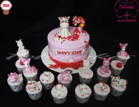 BÁNH SINH NHẬT TRANG TRÍ HÌNH NGỰA TONE HỒNG DÀNH CHO BÉ GÁI + SET CUPCAKE