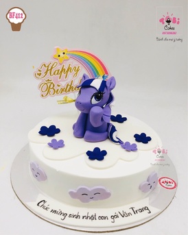 BF412 - Bánh sinh nhật tạo hình Pony màu tím