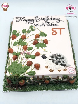 GT615 - Bánh sinh nhật bạn nhím bên vườn dâu